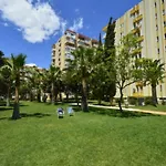 337 Comfy Seaview Lejlighed